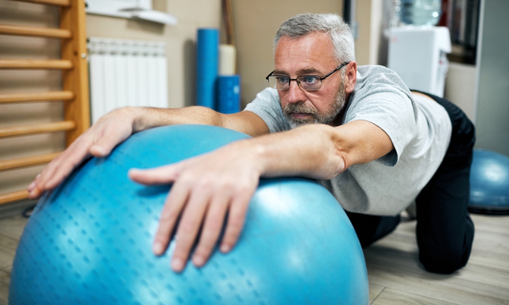 cost of physical therapy at home vs outpatient therapy
